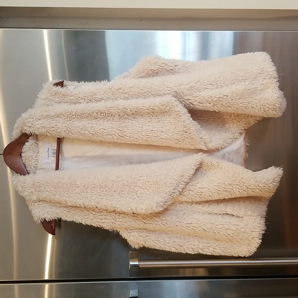 Calvin Klein faux fur cozy winter fasion vest